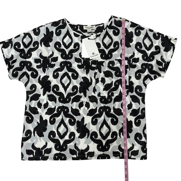 TILLEY NWT Women’s Small Slouchy Silk Tee Black Ikat Print Short Sleeve $220 - Picture 13 of 15